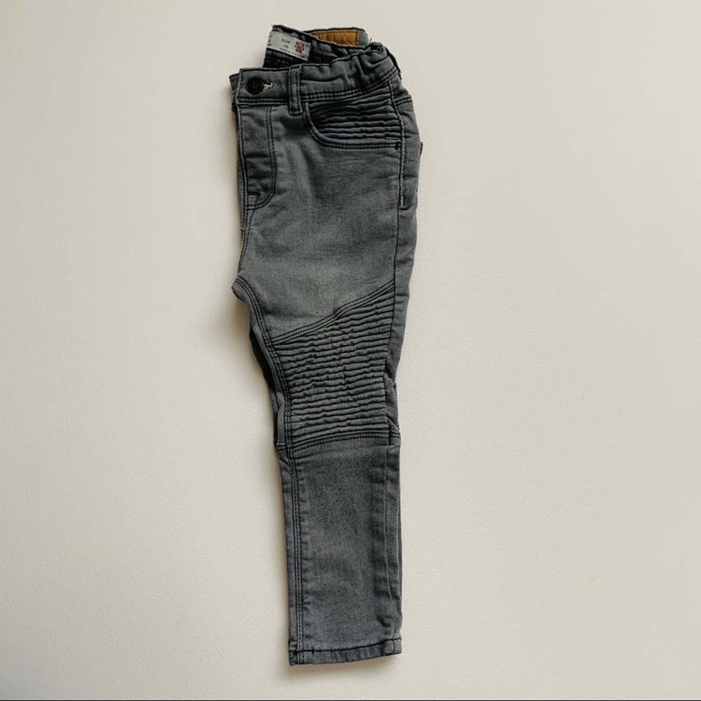 Moto Jeans